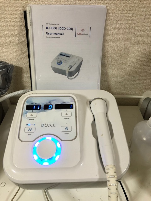 D-COOL　HOT&COOL美顔機　エレクトロポレーション　テラヘルツ波　中古美容機器