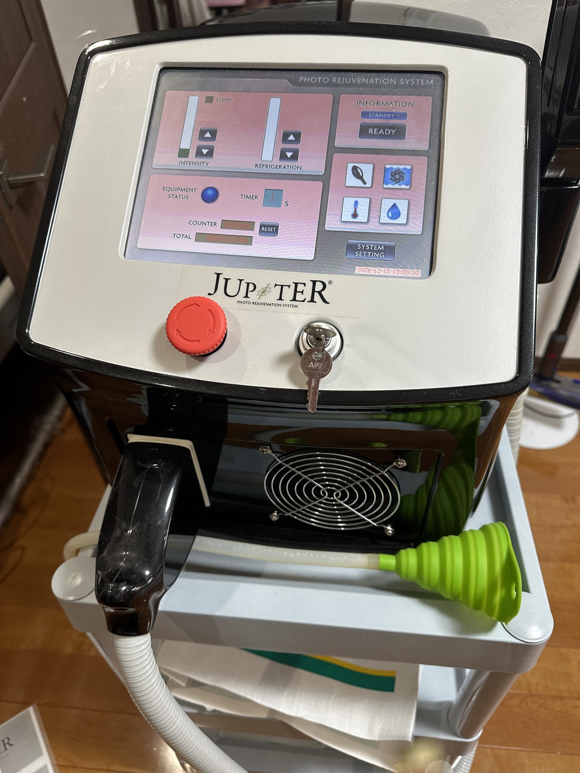 未使用品 CBS 光美容脱毛器 フォトリジュビネーションシステム ジュピター ホームケア用脱毛器 フォトリジュビネーションシステム